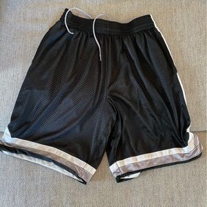 Black generic basketball short